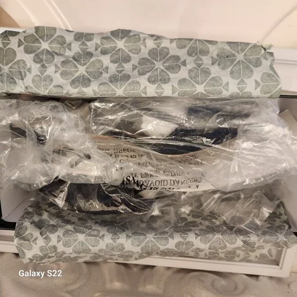 Kate Spade "Marseille" Satin Lux Black Kitten heels. NIB. Size: various - Picture 10 of 14